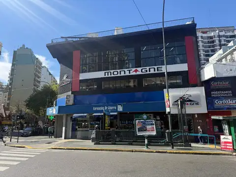 Rivadavia  al 5300