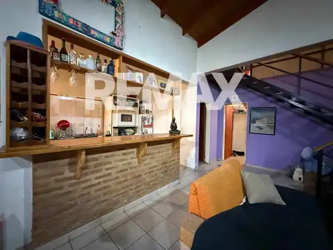 Casa 4 ambientes con 3 baños