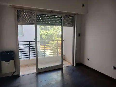 Villa Santa Rita departamento 2 amb. San Blas 3066 y Helguera