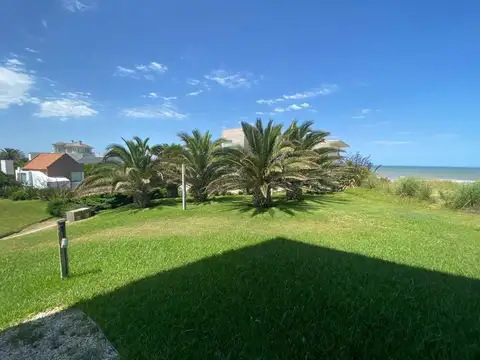 Casa 6 ambientes con 6 baños