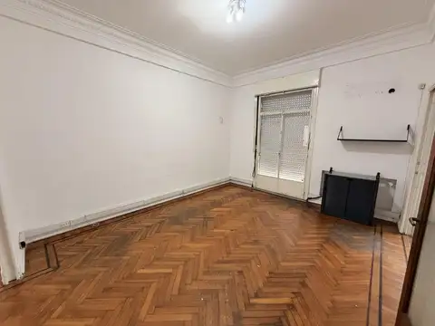 San Nicolás 4800, Piso 1