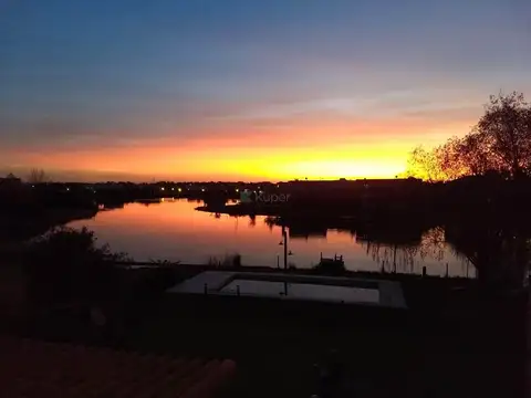 Alquiler temporal casa a la  laguna Barrio San Benito 100