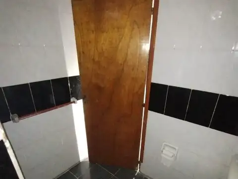 VENTA. PH 3 AMBIENTES CON BALCÓN SALIENTE.