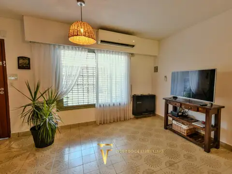 Depto Tipo Casa en Venta en Ramos Mejia, USD 150.000