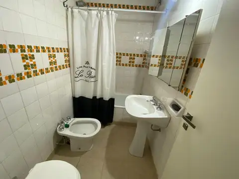 Departamento en Venta en Parque Chacabuco, USD 56.000