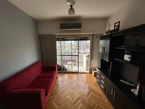 Ruy Diaz De Guzman 100, Piso 5