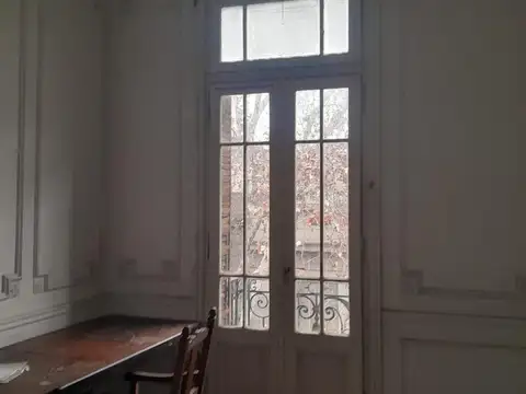 Depto Tipo Casa 6 ambientes con 1 baño
