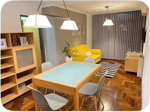 A metros de Plaza España - 2 dorm. con balcón