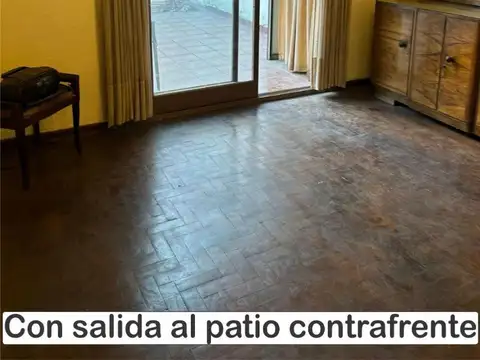 Depto Tipo Casa 2 ambientes con 1 baño