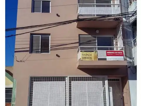 Departamento de 2 dormitorios semipiso, Olivé 1545