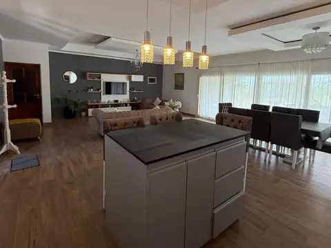 Casa en alquiler temporal en Lujan