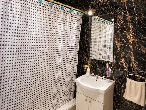 Depto Tipo Casa en Alquiler de 2 ambientes