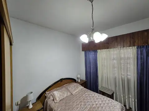 Depto Tipo Casa en Venta en Villa Adelina, USD 140.000
