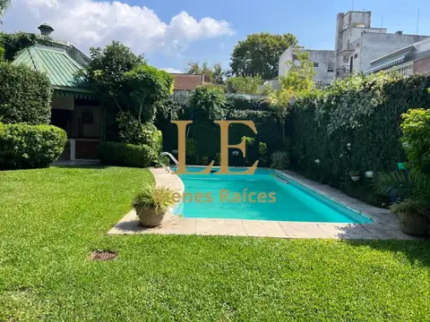 Casa en Vicente Lopez, calle Melo 1200 8 ambientes