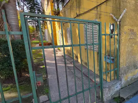 Juan María Gutiérrez 2300, Piso PB