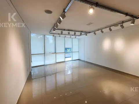 Alquiler Oficina - Sky Glass II- con Estacionamieto.