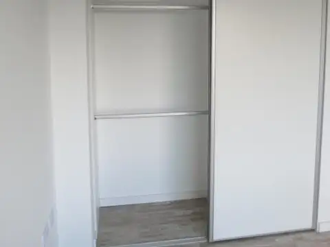 Departamento en Alquiler en Republica De La Sexta, $ 520.000