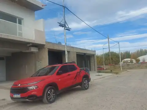 Depto Tipo Casa en Alquiler de 4 ambientes