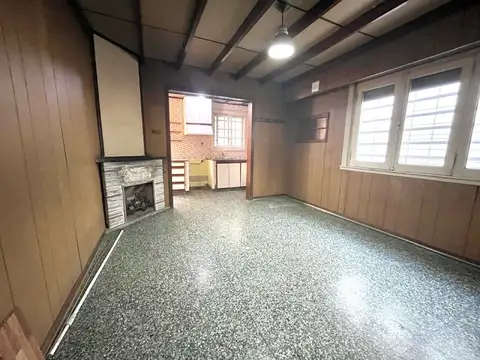 Casa 3 ambientes con 2 baños