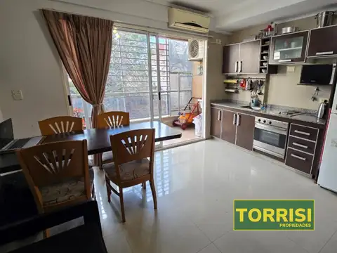 VENTA 1AMB C/BALCÓN 35 m2 /PILETA - AVELLANEDA 200 CABALLITO