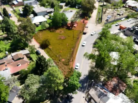 IMPORTANTE TERRENO O PREDIO ESQUINA CAAMAÑO 100
