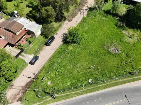 IMPORTANTE TERRENO O PREDIO ESQUINA CAAMAÑO 100