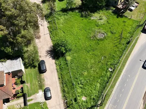IMPORTANTE TERRENO O PREDIO ESQUINA CAAMAÑO 100