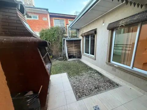 PH tipo casa 3 ambientes en alquiler en San Antonio de Padua