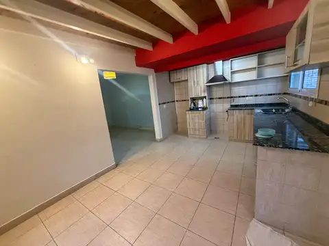 Depto Tipo Casa en Alquiler de 2 dormitorios