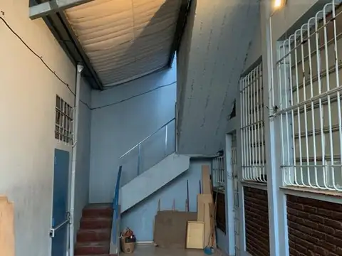 Local en Alquiler en Villa Sarmiento, $ 1.650.000