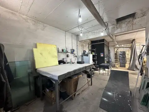 Galpon en Venta 23  mts Fondo