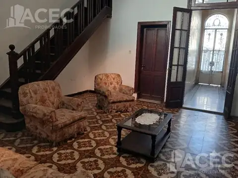 Venta - Casa - Barrio Arroyito