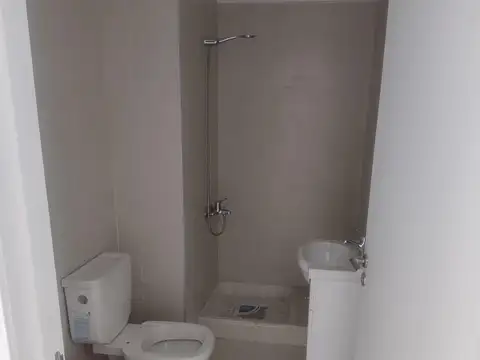 Monoambiente con balcon en Villa del Parque