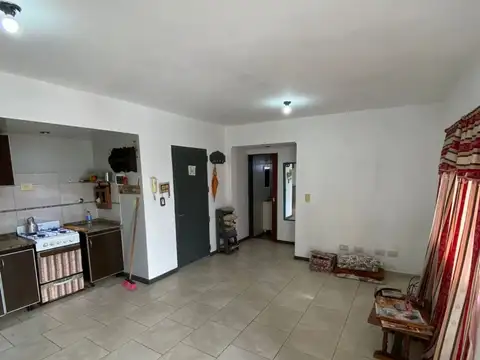 Departamento en Alquiler en Villa Luzuriaga, $ 420.000
