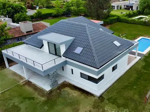 Casa nueva a estrenar en Altos de Manzanares Pilar