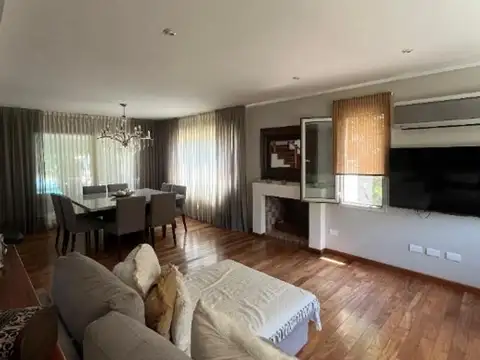 Casa en Venta al Noreste