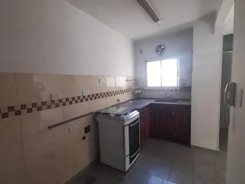 Villa Luro Departamento 2 ambientes muy bien ubicado