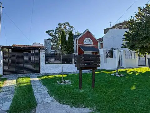 Benito Lynch 2300, Piso 0
