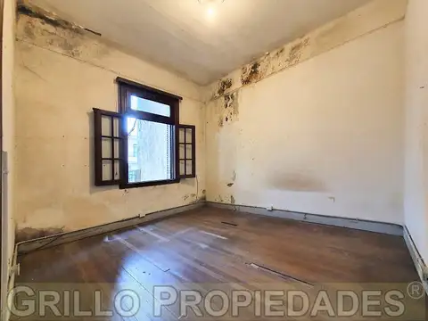 Departamento en Alquiler en Coghlan, $ 890.000