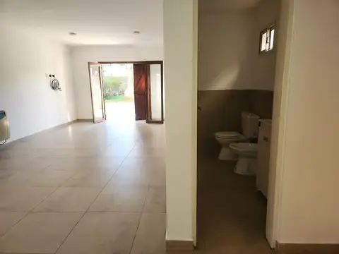 Casa en Alquiler en La Plata, $ 1.350.000