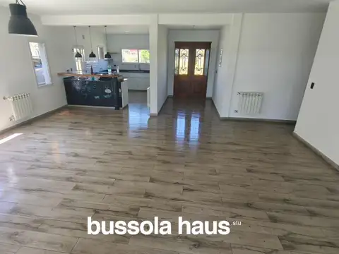 Casa en Alquiler al Noroeste