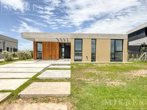 Casa en Venta en San Sebastian, Countries y Barrios Cerrados en Escobar