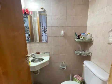 EXCELENTE DUPLEX 2 AMBIENTES CON PATIO Y PARRILLA