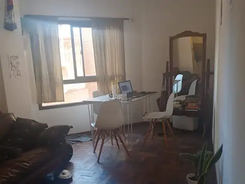 Dpto en Nueva Córdoba - Montevideo  al 400