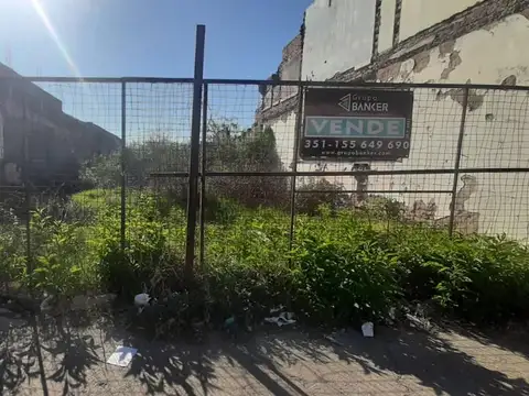 Terreno en Venta, FOS 70