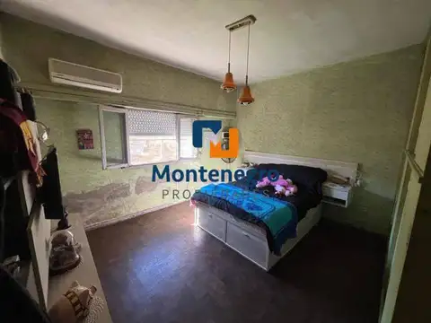 Depto Tipo Casa en Venta 40 años