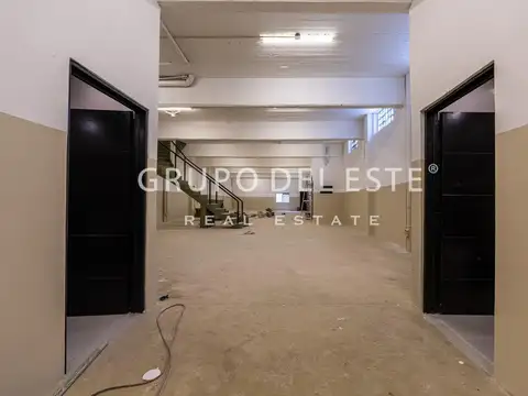 Depósito en Monte Castro
