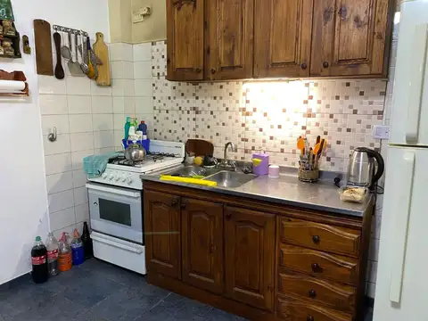 Venta casa 3 dormitorio y patio verde