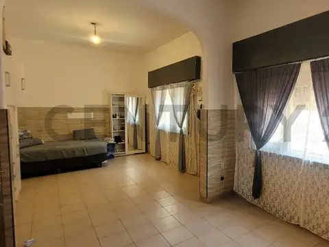 DR. ENRIQUE FINOCHIETTO 1600, Piso 0