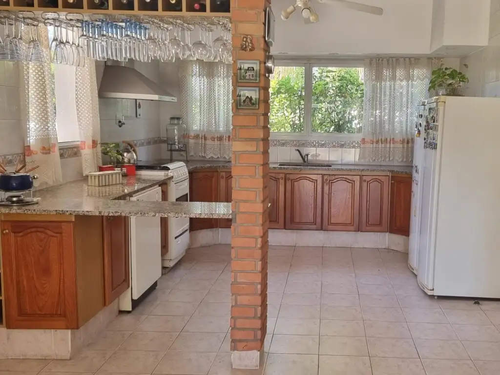 Casa en Alquiler en Campos De Alvarez